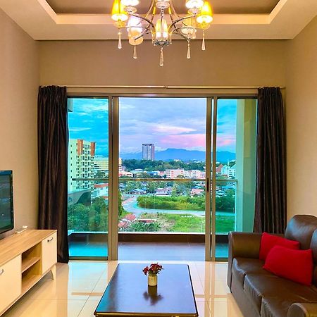 Capital O 90987 The Loft Residences Homestay @ Imago Shopping Mall 2 Kampong Sembulan Екстериор снимка