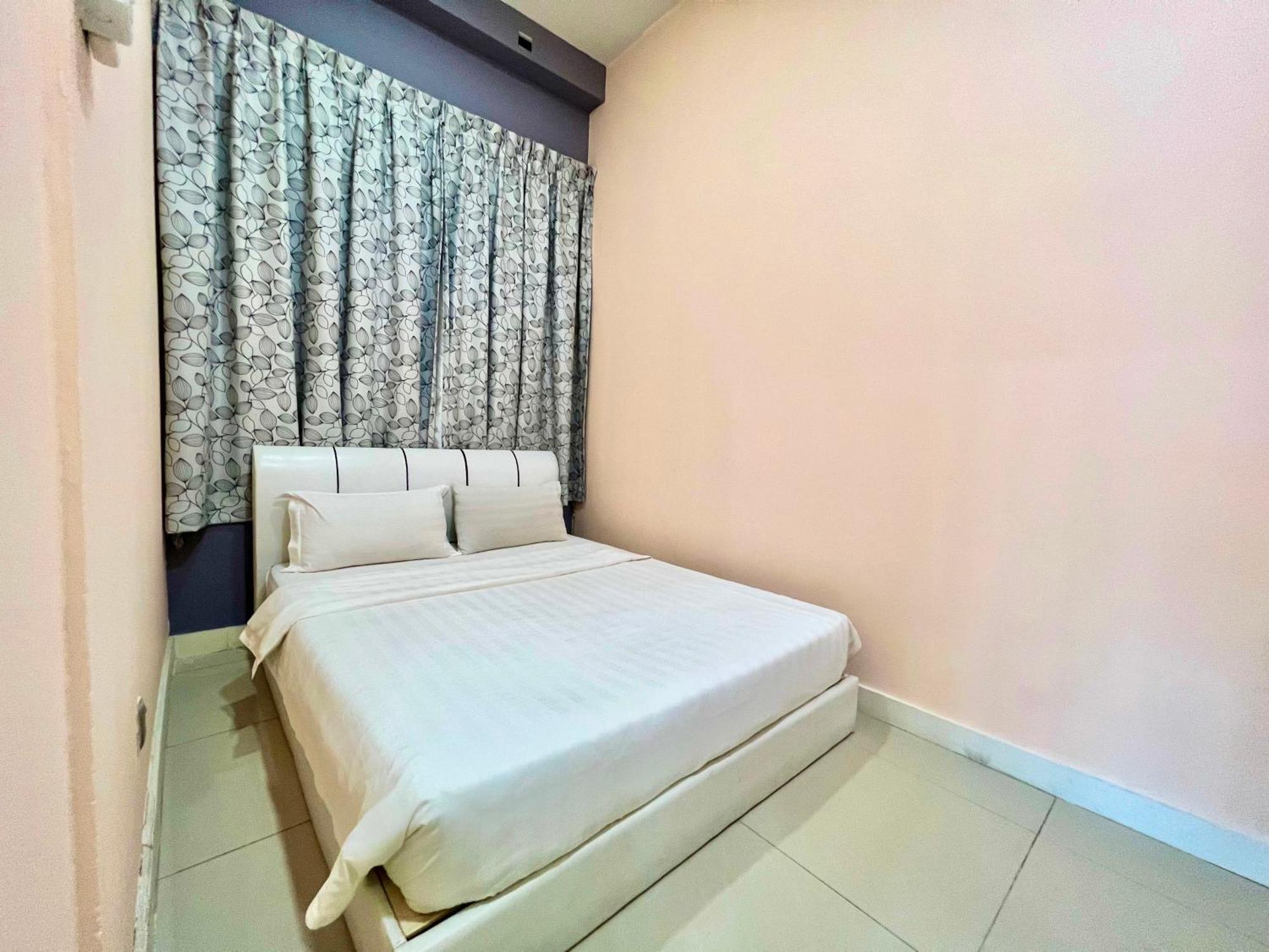Capital O 90987 The Loft Residences Homestay @ Imago Shopping Mall 2 Kampong Sembulan Екстериор снимка