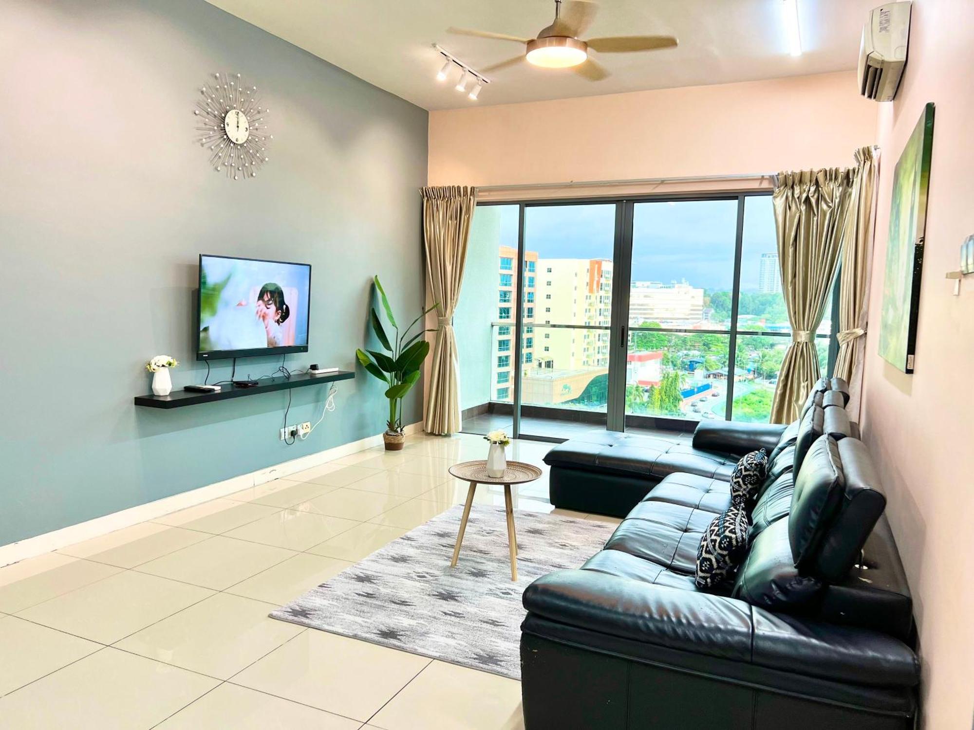Capital O 90987 The Loft Residences Homestay @ Imago Shopping Mall 2 Kampong Sembulan Екстериор снимка