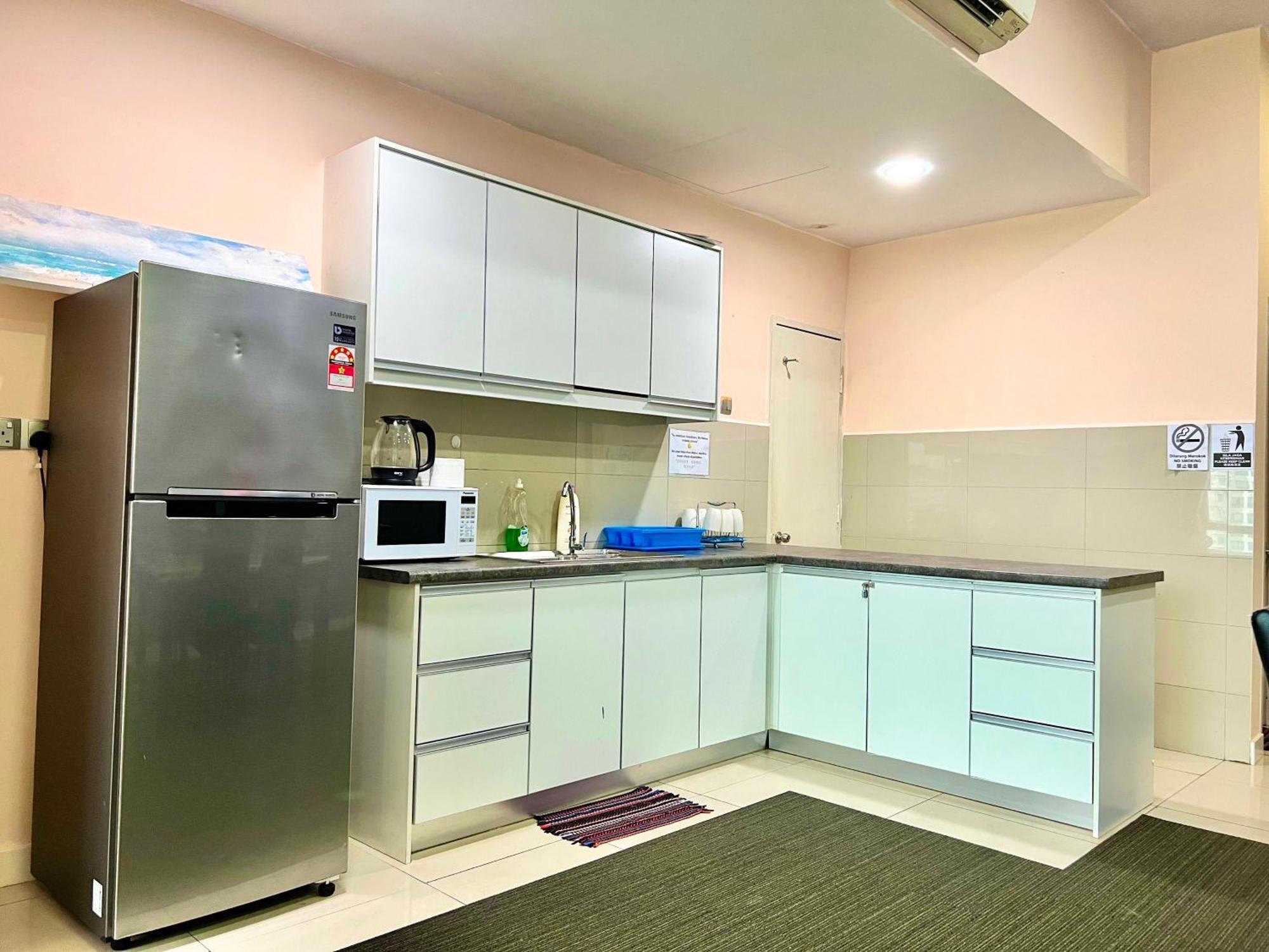 Capital O 90987 The Loft Residences Homestay @ Imago Shopping Mall 2 Kampong Sembulan Екстериор снимка